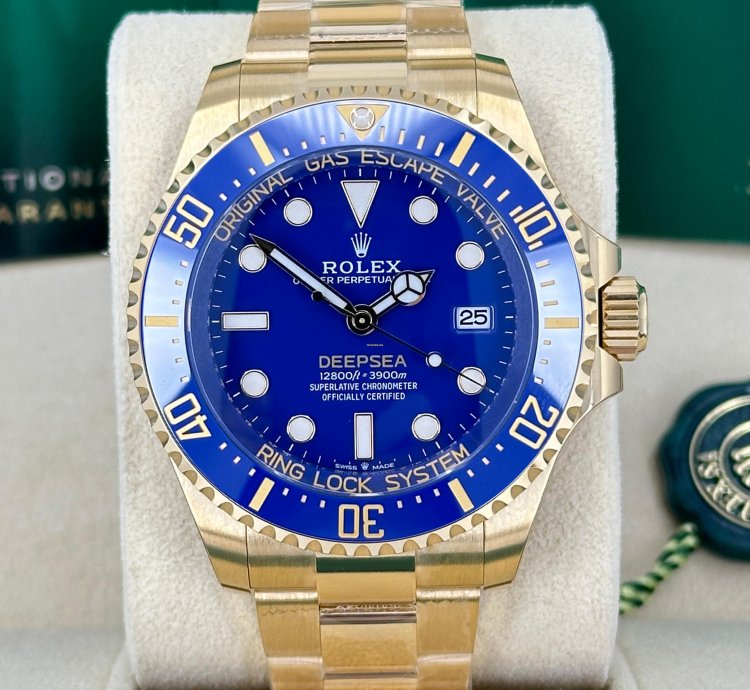 Rolex Sea-dweller Deepsea Unworn 2024 Deepsea Blue Yellow Gold 136668lb-0001 Complete