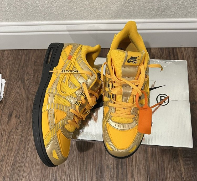 University Gold Off White Nike Dunk