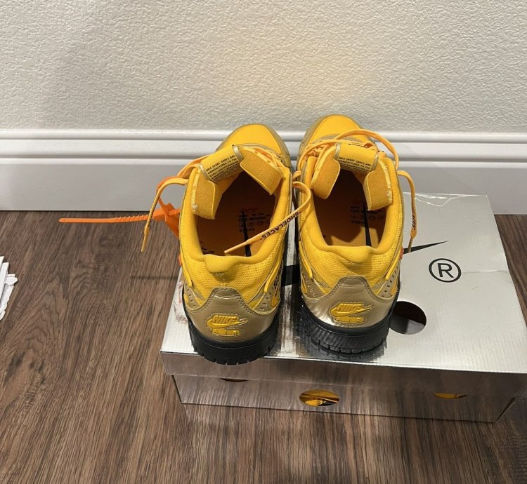 University Gold Off White Nike Dunk