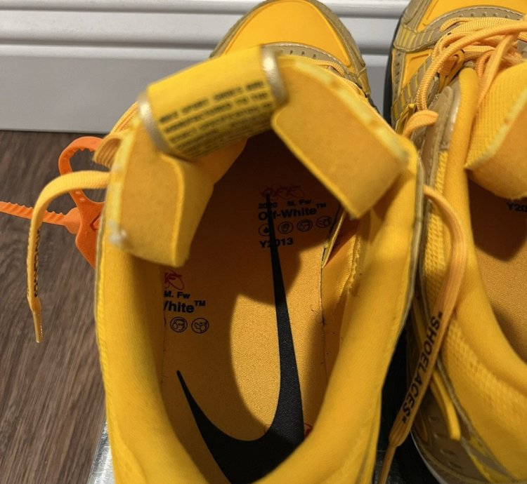 University Gold Off White Nike Dunk