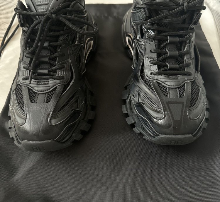 Balenciaga Track 2