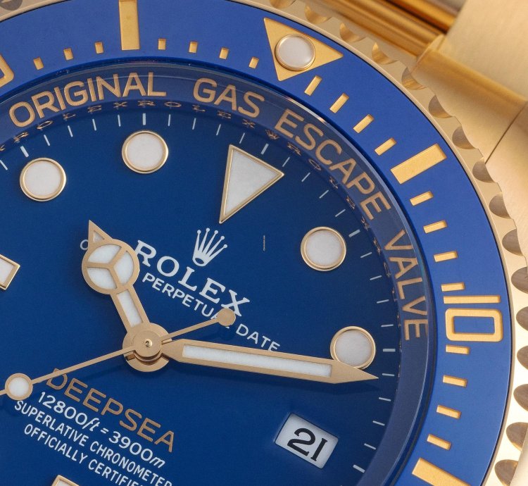 Rolex Sea-dweller Deepsea Yellow Gold Blue 136668lb Unworn
