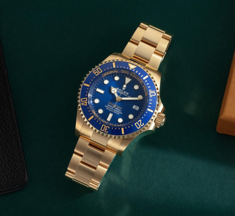 Rolex Sea-dweller Deepsea Yellow Gold Blue 136668lb Unworn