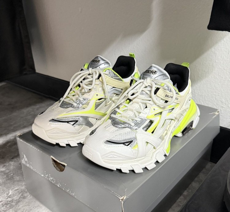 Balenciaga Track 2 0 Sneakers