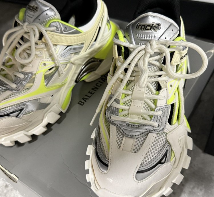 Balenciaga Track 2 0 Sneakers