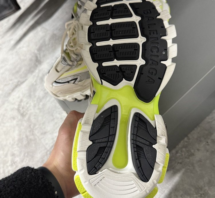 Balenciaga Track 2 0 Sneakers