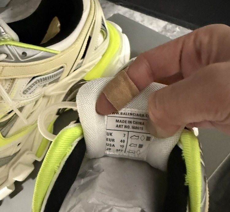 Balenciaga Track 2 0 Sneakers