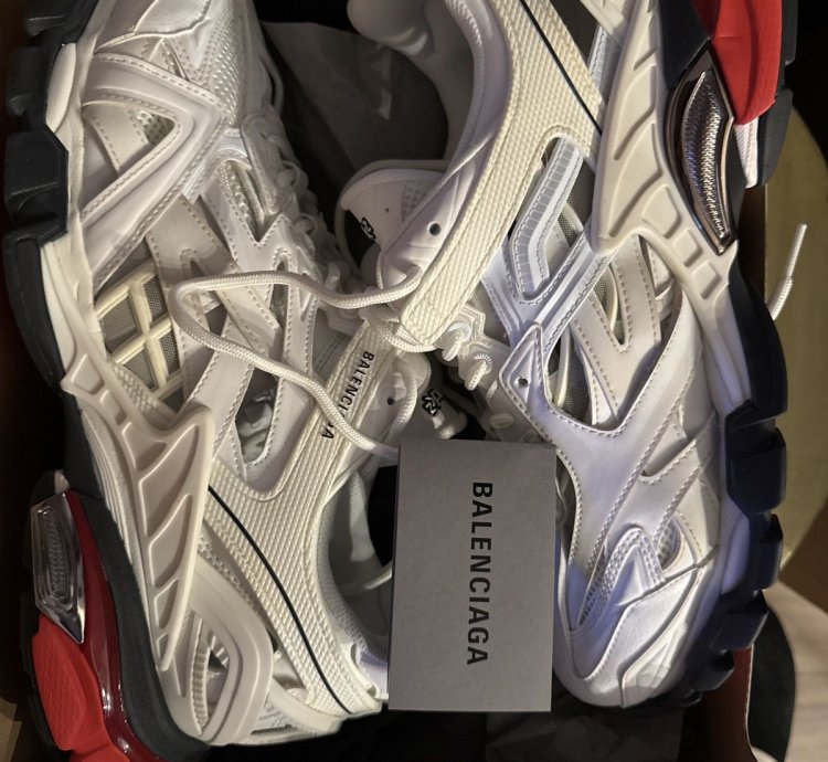 Balenciaga Track 2 0 Sneakers- Brand New Size 46