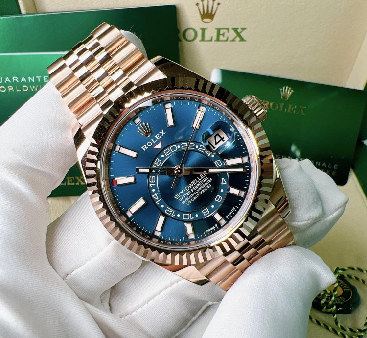 Rolex Sky-dweller 2024 New Sky-dweller Everose Gold Blue Green Jubilee