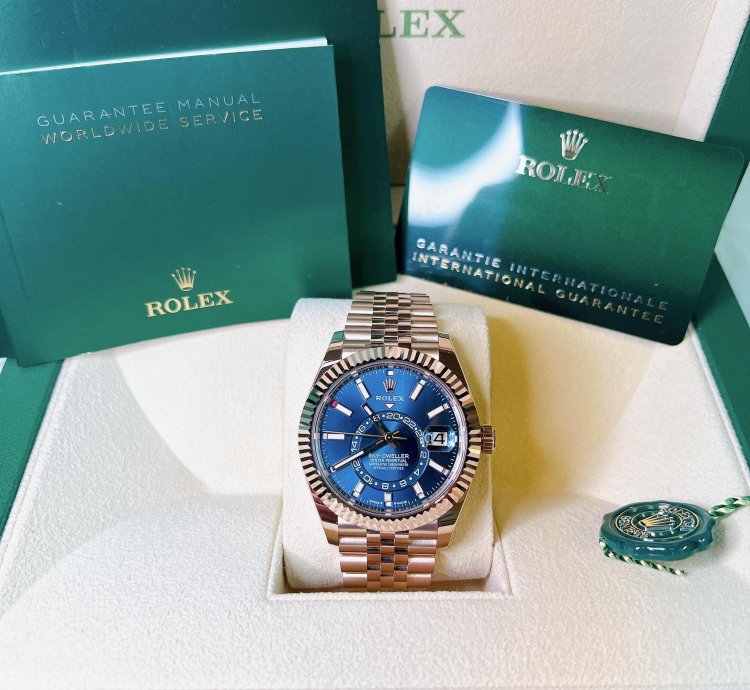 Rolex Sky-dweller 2024 New Sky-dweller Everose Gold Blue Green Jubilee