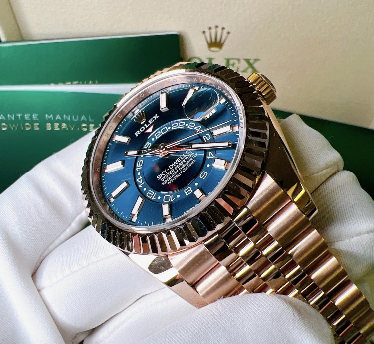 Rolex Sky-dweller 2024 New Sky-dweller Everose Gold Blue Green Jubilee
