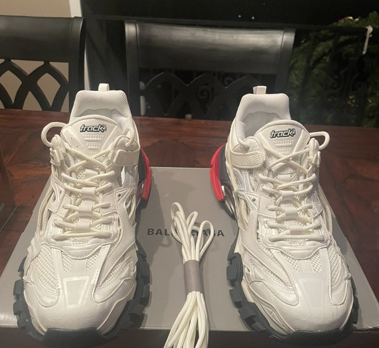 Balenciaga Track 2 Sneaker Red White Black
