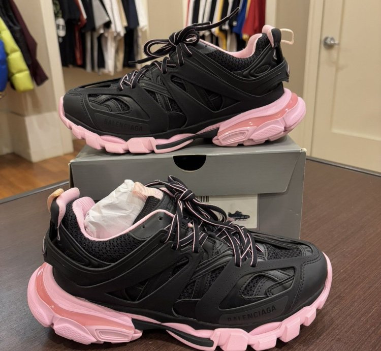 Balenciaga Track Black Pink