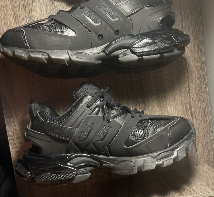 Balenciaga Track Clear Sole