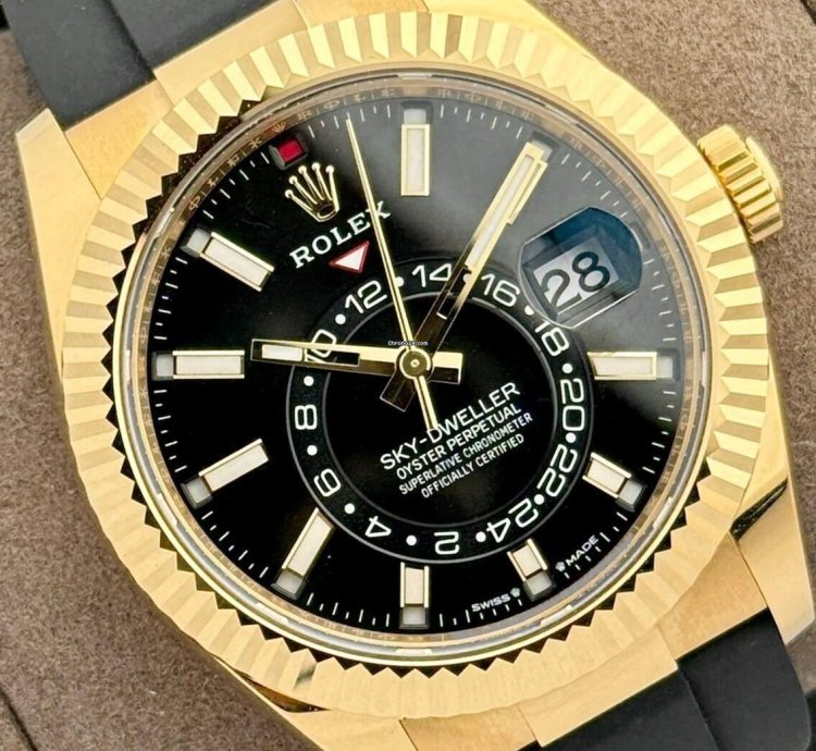 Rolex Sky-dweller 18k Yellow Gold Bright Black Dial Oysterflex