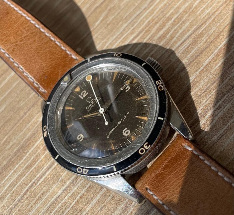 Omega Seamaster 300 1960 Omega Sm300 2913-8 With Tropical Dial Lollipop Hand