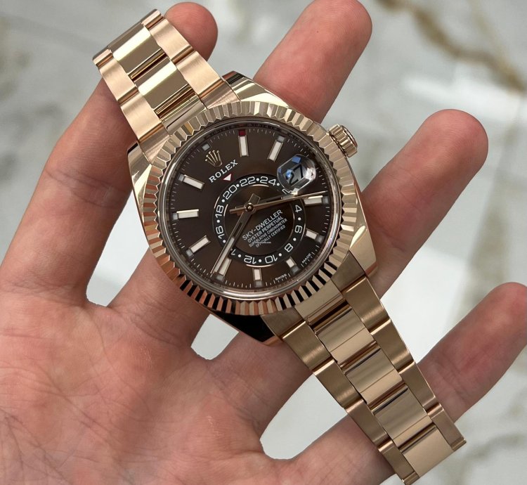 Rolex Sky-dweller 2021 Rose Gold Sky-dweller Chocolate Dial Unworn Box And Papers 326935