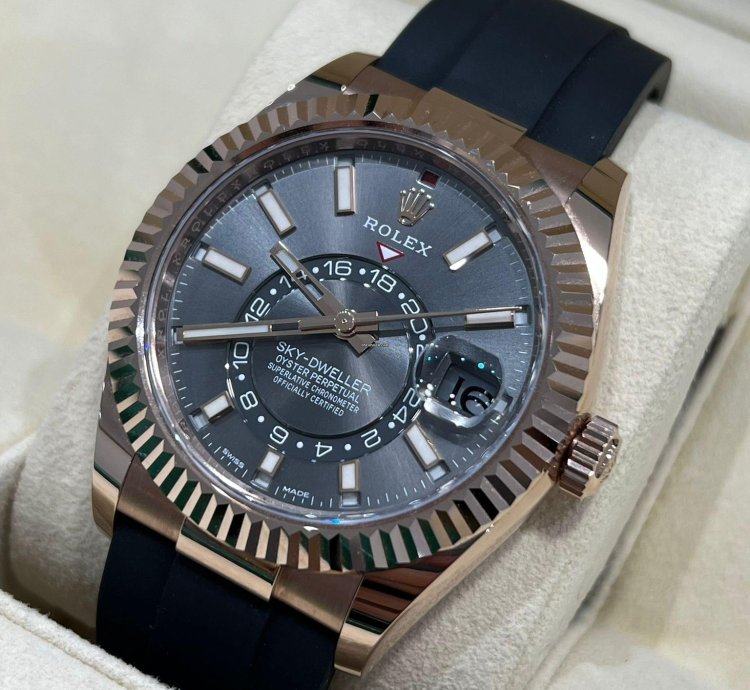 Rolex Sky-dweller 2021 Rose Gold Sky-dweller Oysterflex Rhodium Grey Dial Unworn 326235 Box And Papers