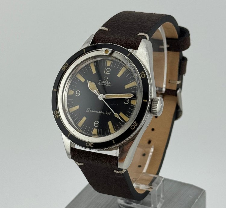 Omega Seamaster 300 Acier Inoxydable Calibre 552 Tritium Indesex Extract From Archives