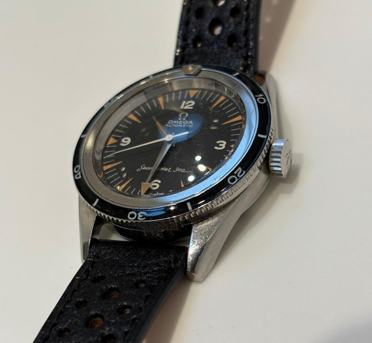 Omega Seamaster 300 Beautiful And Historically Important With Bakelite Bezel