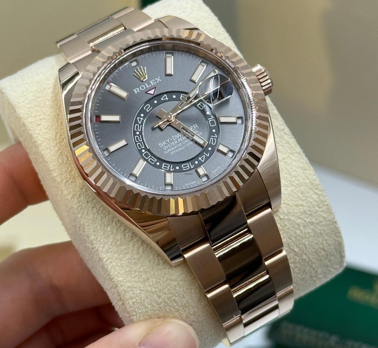 Rolex Sky-dweller 2022 Grey Dial