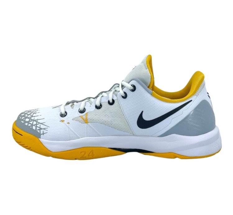 Zoom Kobe Venomenon 4 White University Gold