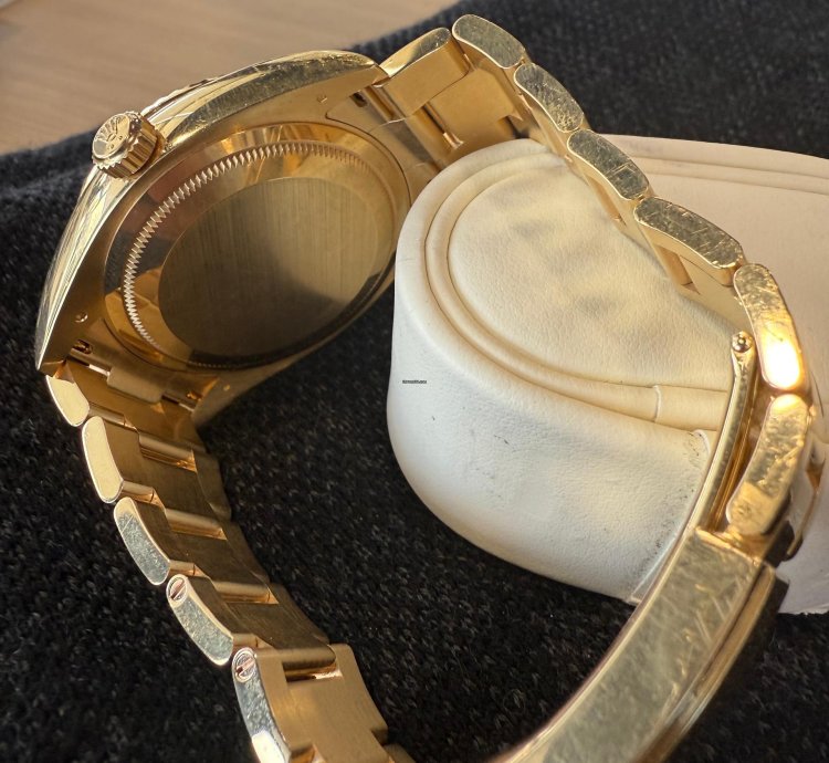 Rolex Sky-dweller 2022 Slightly Worn like New