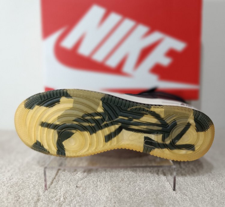 Air Force 1 High Premium Le Futura
