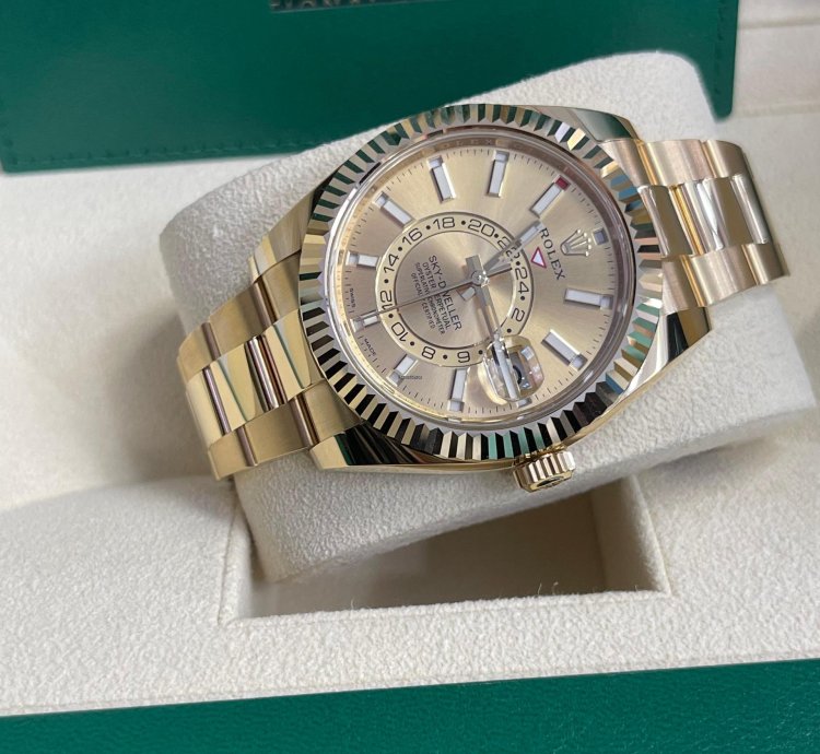 Rolex Sky-dweller 2023 326938 Sky-dweller Yellow Gold Champagne Stick Dial Unworn In Stock