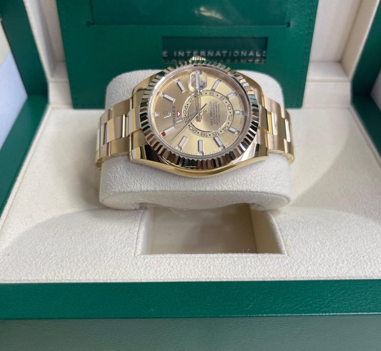 Rolex Sky-dweller 2023 326938 Sky-dweller Yellow Gold Champagne Stick Dial Unworn In Stock