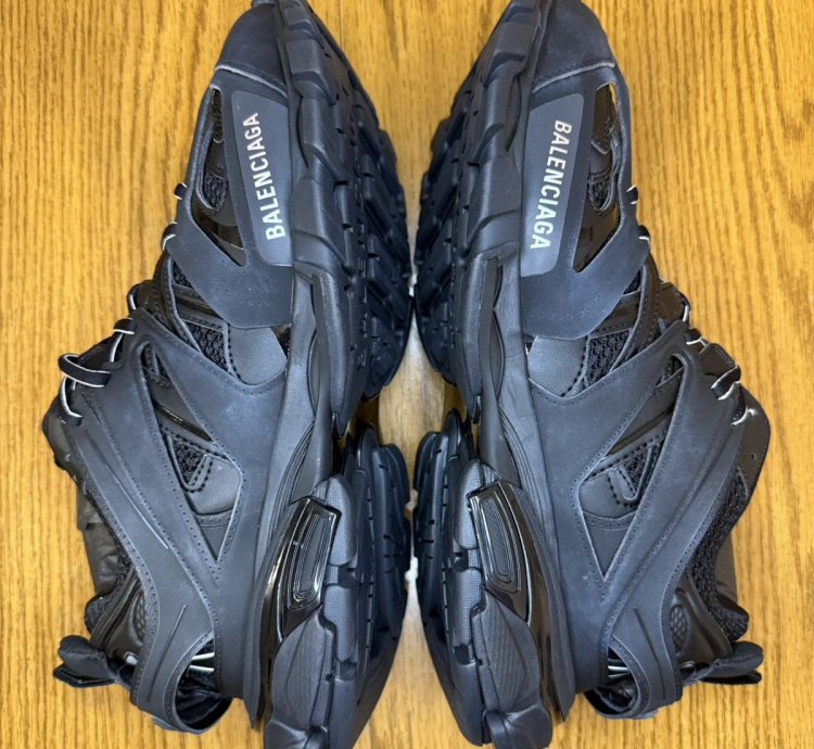 Balenciaga Track Sneaker black