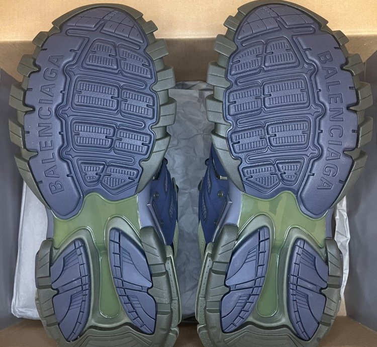Balenciaga Track Sneaker green Navy