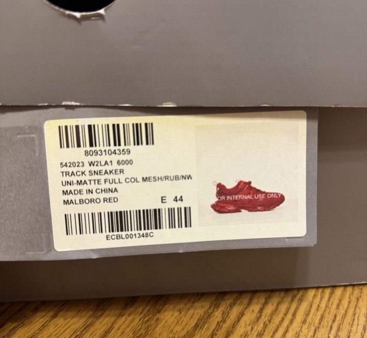 Balenciaga Track Sneaker red