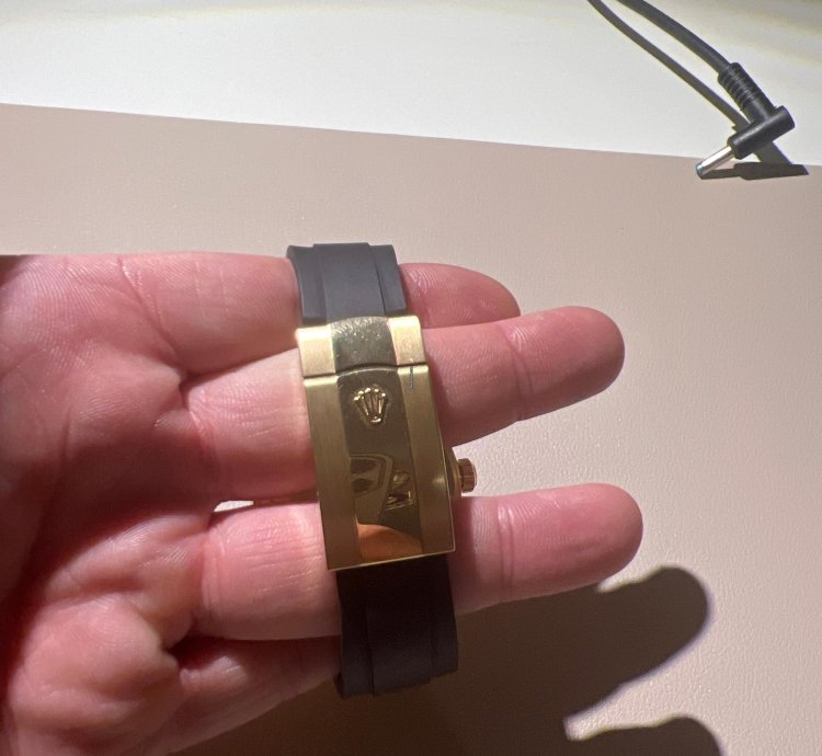 Rolex Sky-dweller 2024