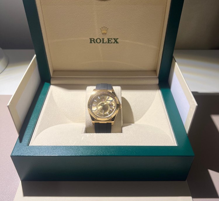Rolex Sky-dweller 2024