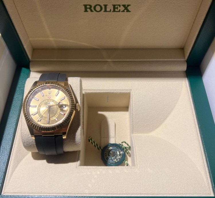 Rolex Sky-dweller 2024