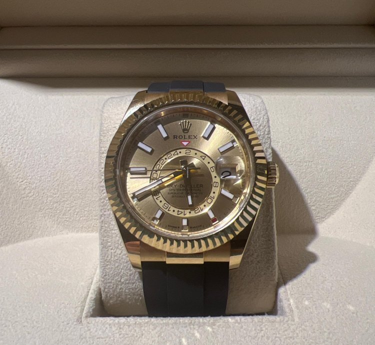 Rolex Sky-dweller 2024