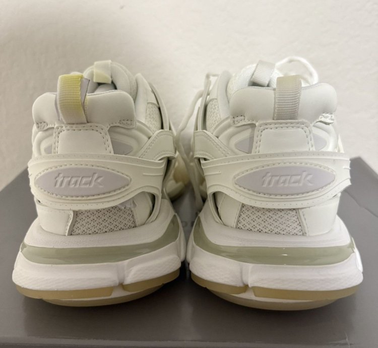 Balenciaga Track Sneaker Glow In The Dark 42