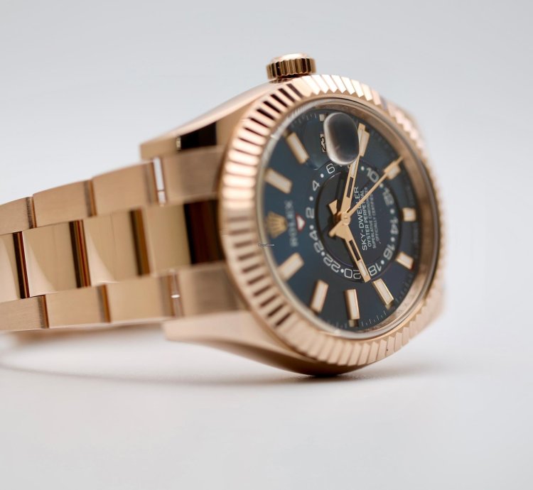 Rolex Sky-dweller 2024 Skydweller Rose Gold Blue Oyster 336935