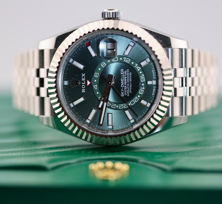 Rolex Sky-dweller 2024 Skydweller Stainless Steel Jubilee Bracelet Green Dial 336934