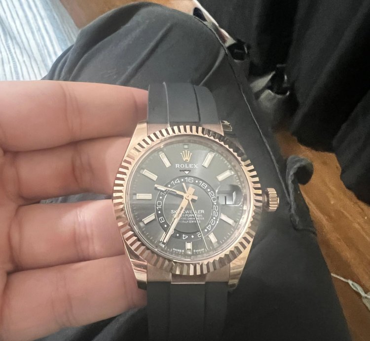 Rolex Sky-dweller 2025 Brand New Unworn Rolex Sky Dweller Box And Papers