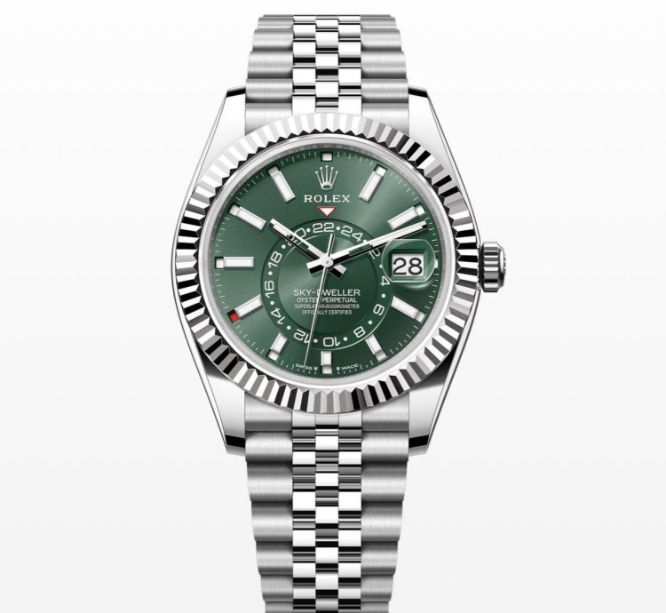Rolex Sky-dweller 2025 Mint Green Sky-dweller On Jubilee - Complete - 336934