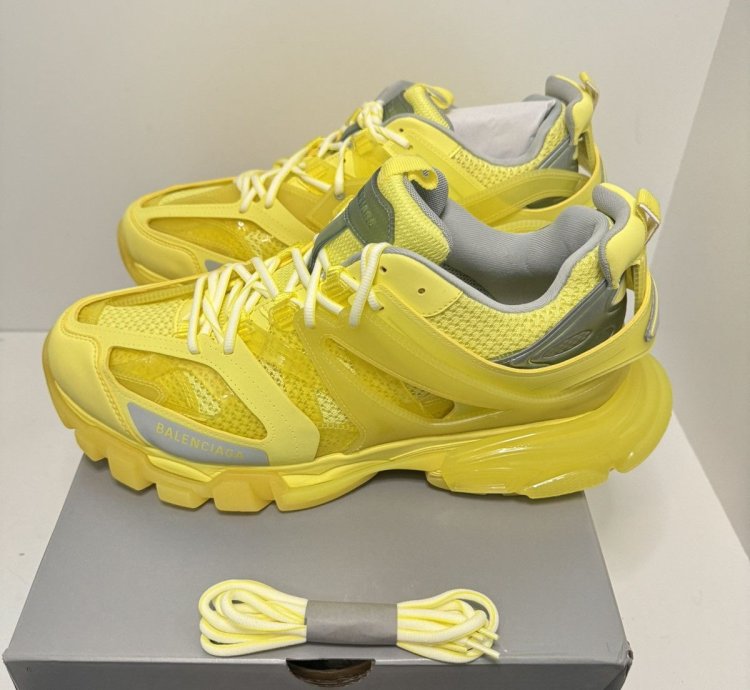 Balenciaga Track Yellow Clear Size 47 14 New With Box