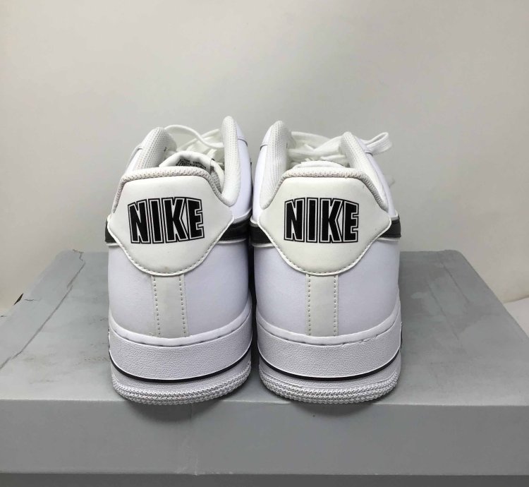 Air Force 1 Low 07 3 White Black