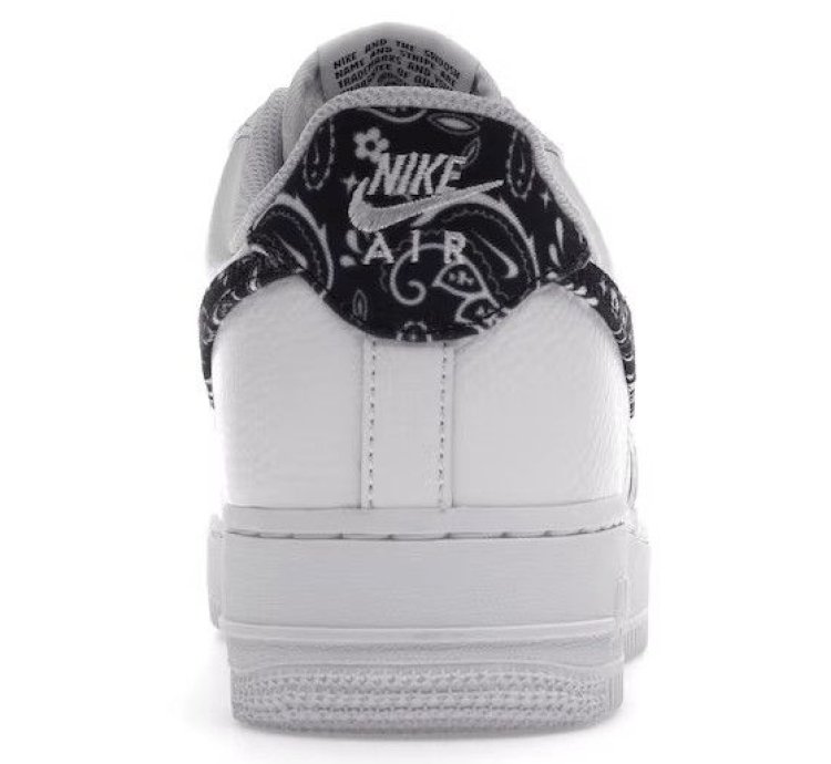 Air Force 1 Low 07 Essential White Black Paisley