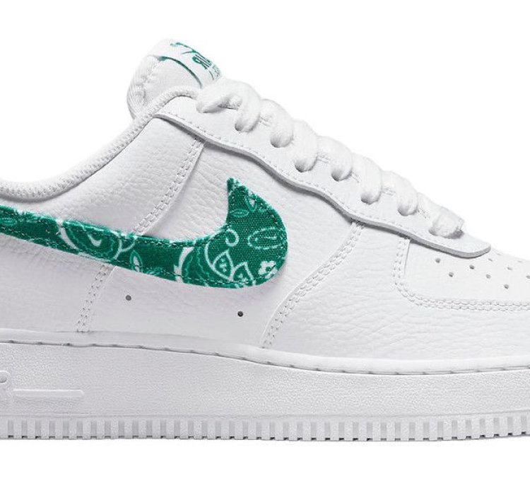 Air Force 1 Low 07 Essential White Green Paisley