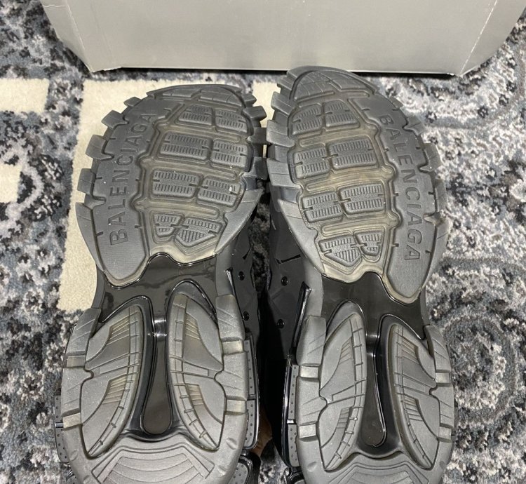 Balenciaga Tracks Size 14us 47eu