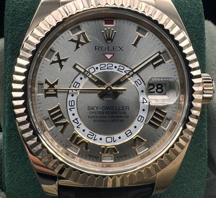 Rolex Sky-dweller 326135