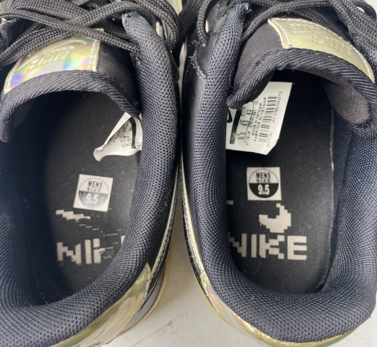 Air Force 1 Low 07 Lv8 Black Iridescent Outline