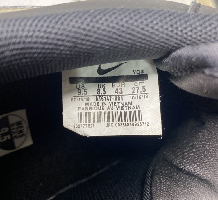 Air Force 1 Low 07 Lv8 Black Iridescent Outline